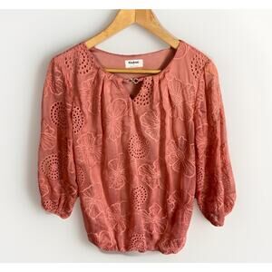 Kindred Anthropologie Eyelet Embroidered Blouse Women’s L Bohemian Feminine